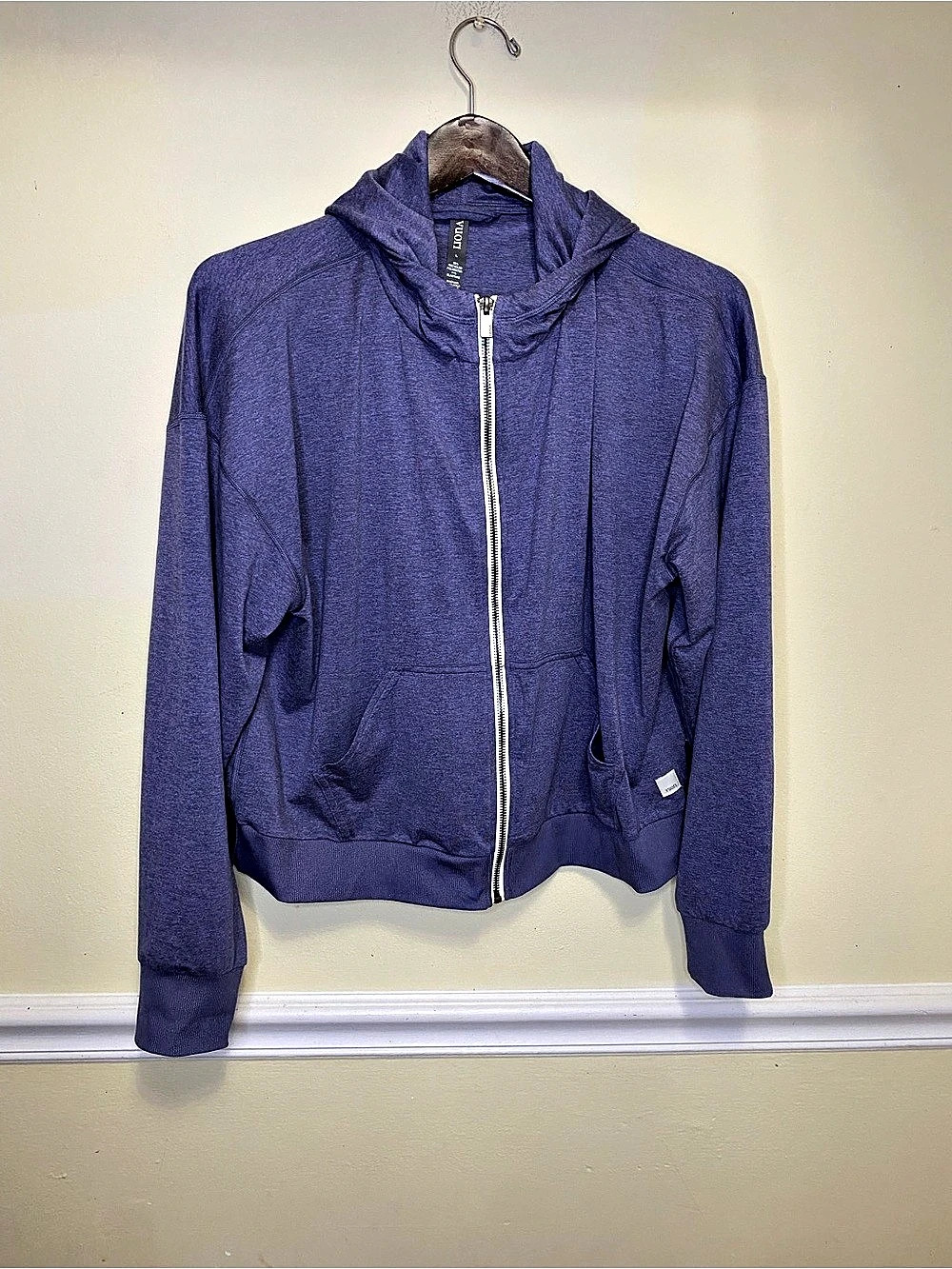 VUORI Full-Zip Hooded Jacket in Purple Size Large